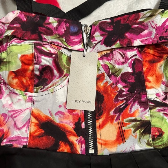 NWT Lucy Paris with a zipper down the fron Floral and Black mini Dress - Picture 15 of 17